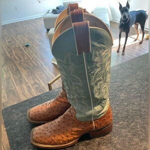 Justin ostrich custom boots size 7.5 women’s